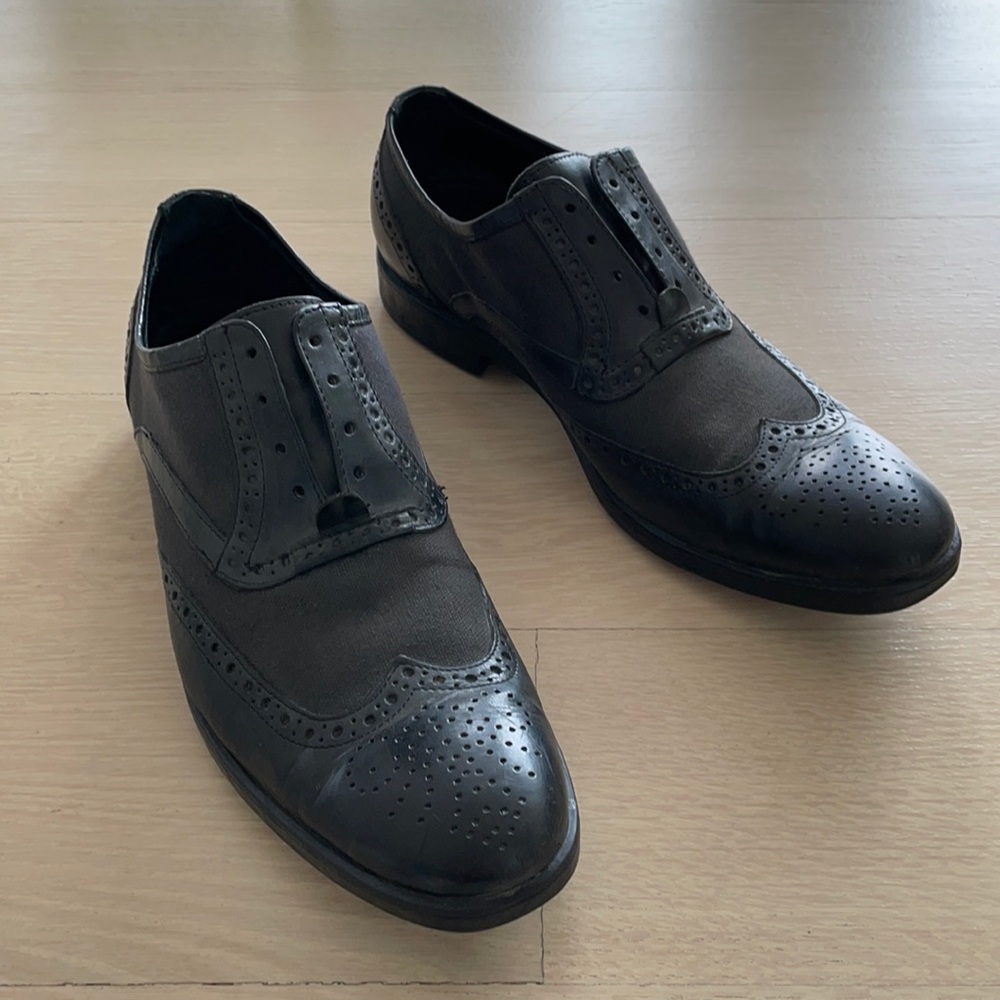 John Varvatos Wingtips, 42, Black leather/canvas.
